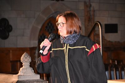 eine reiche Bürgerin